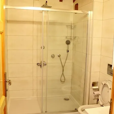 Bed & Breakfast Liman *